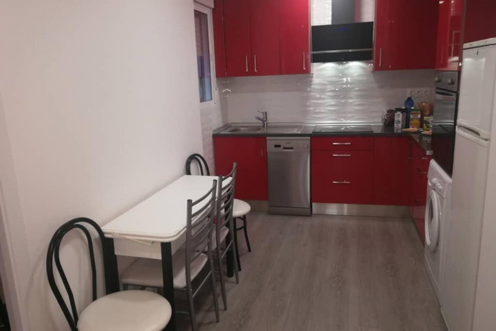 Apartment Centrico , Wifi + Desayuno *